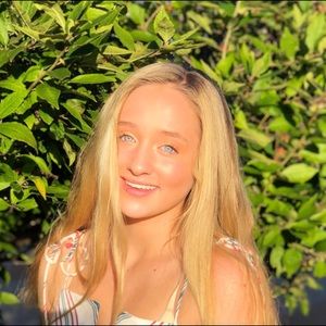 Meet your Posher, Macy